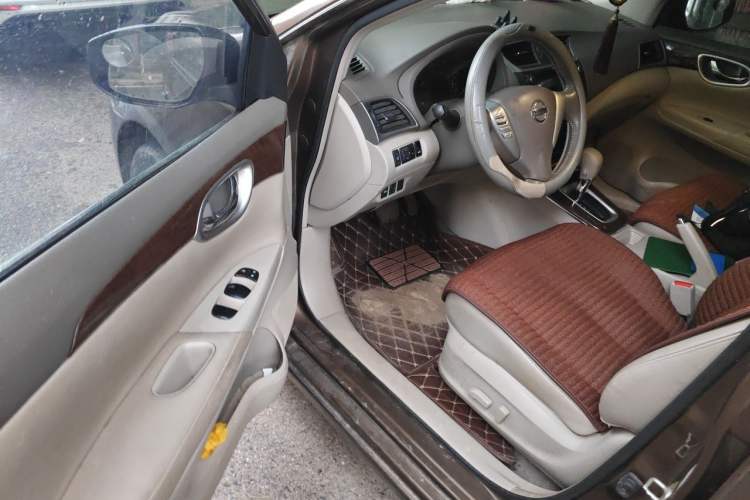 Used Nissan Sylphy 2012 1.6 XL CVT Luxury Edition Driver Seat