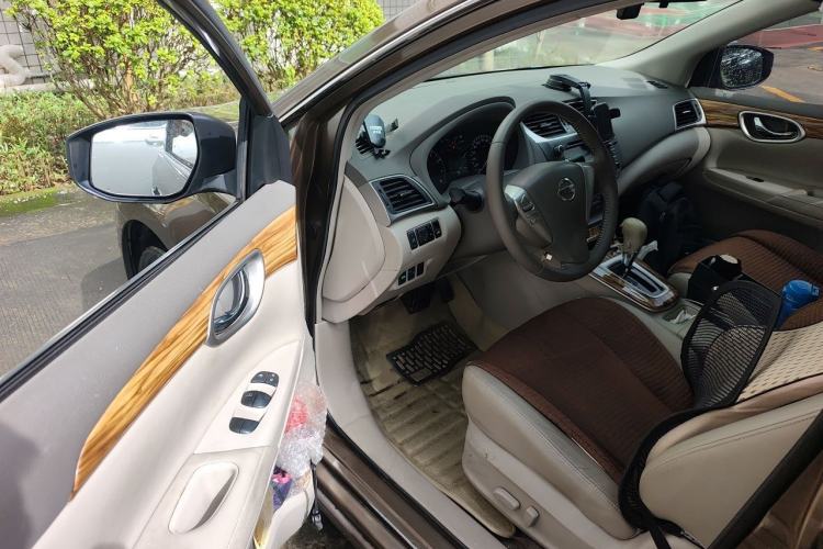 Used Nissan Sylphy 2012 1.6 XL CVT Luxury Edition Driver Seat