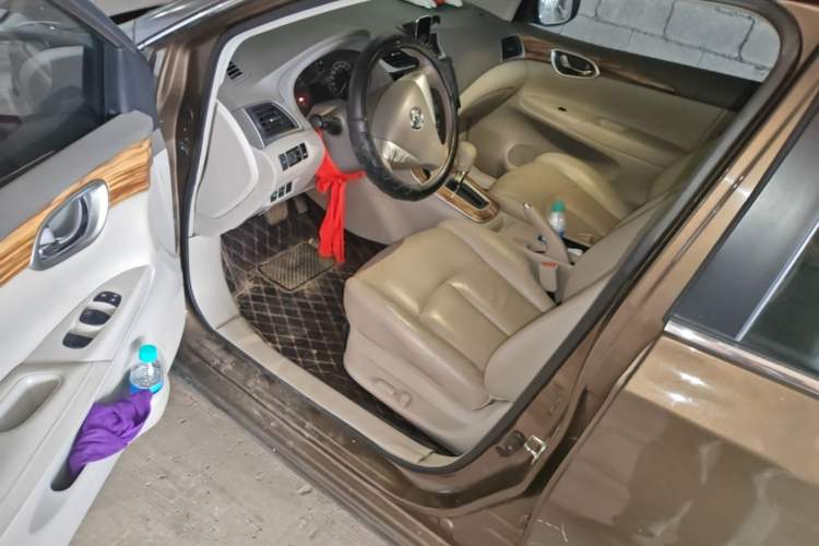 Used Nissan Sylphy 2012 1.6 XL CVT Luxury Edition Driver Seat
