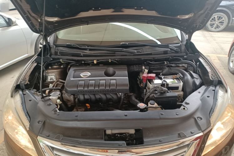 Used Nissan Sylphy 2012 1.6XE CVT Comfort Edition Engine Bay