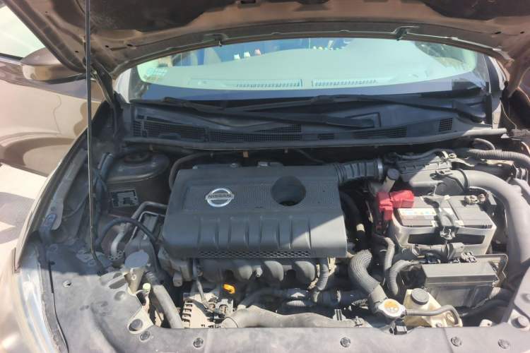 Used Nissan Sylphy 2012 1.6 XL CVT Luxury Edition Engine Bay