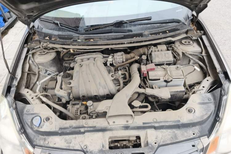 Used Nissan Sylphy 2012 Classic 1.6XE Manual Comfort Edition Engine Bay