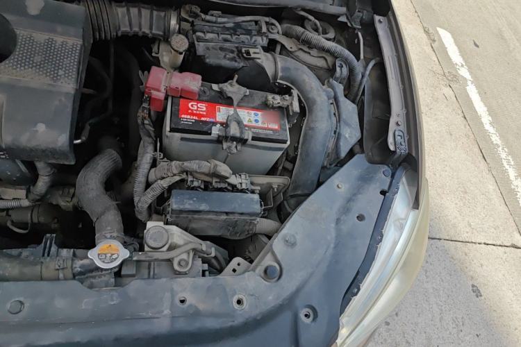 Used Nissan Sylphy 2012 1.6 XL CVT Luxury Edition Engine Bay Left