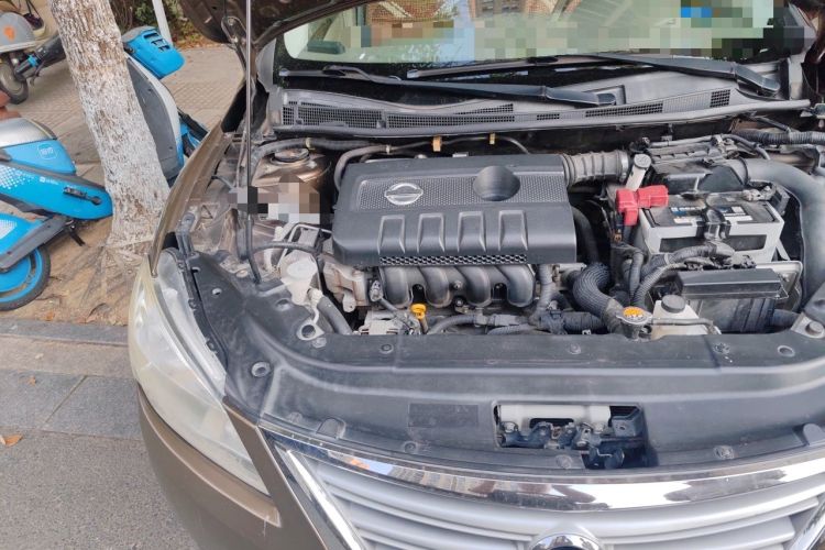 Used Nissan Sylphy 2012 1.6 XL Manual Luxury Edition Engine Bay Right