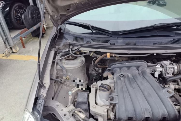 Used Nissan Sylphy 2012 Classic 1.6XE Automatic Comfort Edition Engine Bay Right