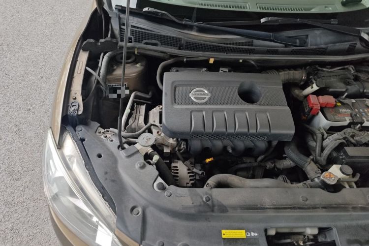 Used Nissan Sylphy 2012 1.6 XL CVT Luxury Edition Engine Bay Right