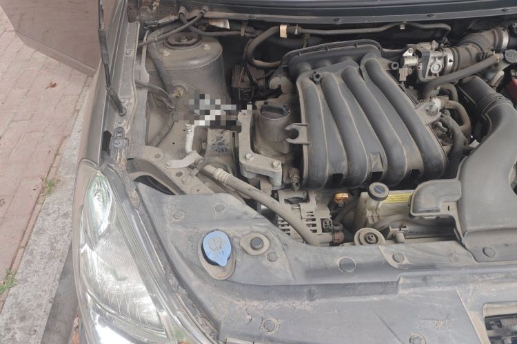 Used Nissan Sylphy 2012 Classic 1.6XE Automatic Comfort Edition Engine Bay Right