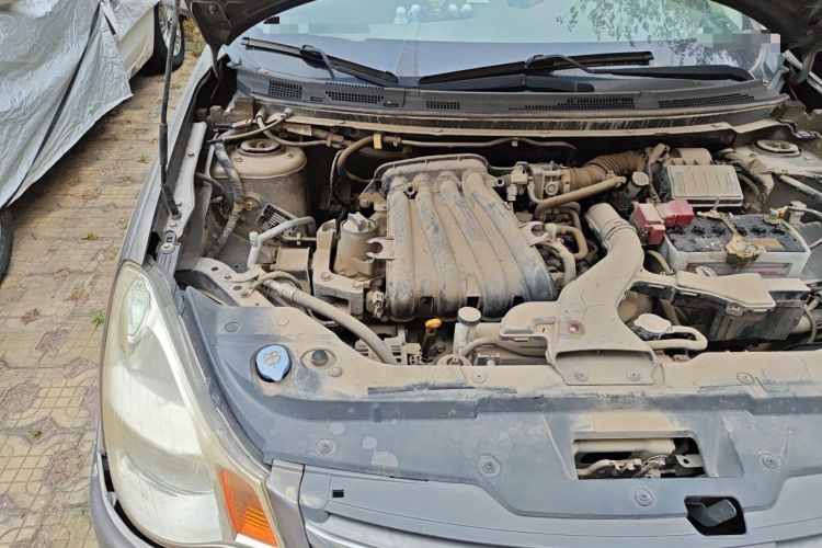 Used Nissan Sylphy 2012 Classic 1.6XE Manual Comfort Edition Engine Bay Right