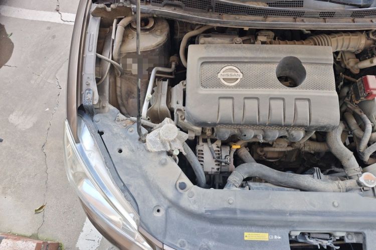 Used Nissan Sylphy 2012 1.6 XL CVT Luxury Edition Engine Bay Right