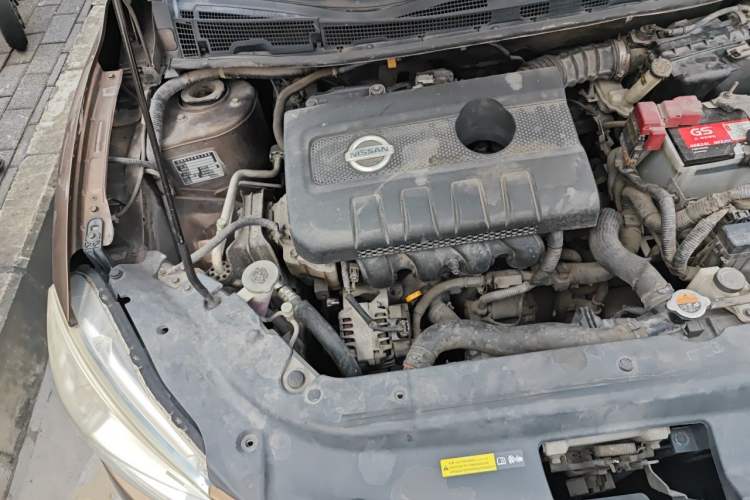 Used Nissan Sylphy 2012 1.6 XL CVT Luxury Edition Engine Bay Right