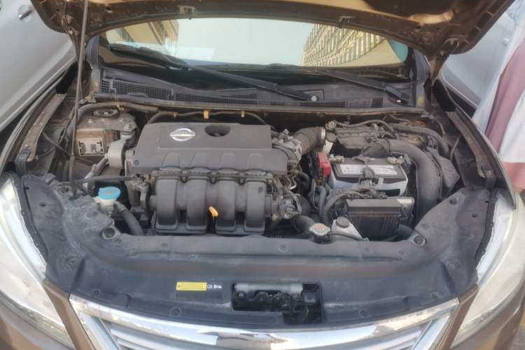 Used Nissan Sylphy 2012 1.8XL Manual Luxury Edition Engine Bay