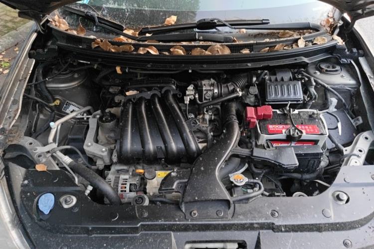 Used Nissan Sylphy 2012 Classic 1.6XE Automatic Comfort Edition Engine Bay
