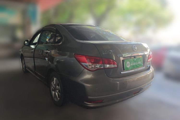 Used Nissan Sylphy 2012 Classic 1.6XE Manual Comfort Edition Exterior 3