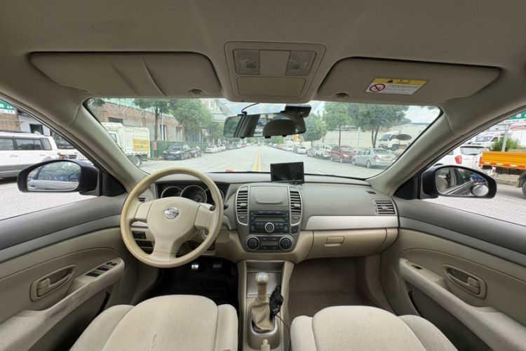 Used Nissan Sylphy 2012 Classic 1.6XE Manual Comfort Edition Exterior 3