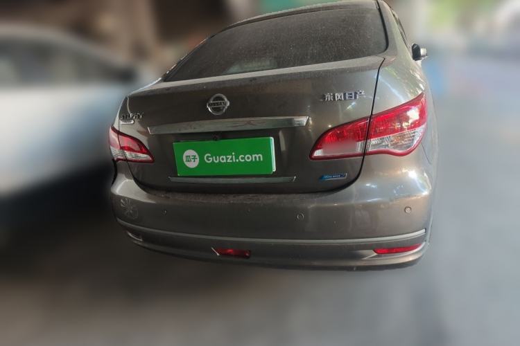 Used Nissan Sylphy 2012 Classic 1.6XE Manual Comfort Edition Exterior 4