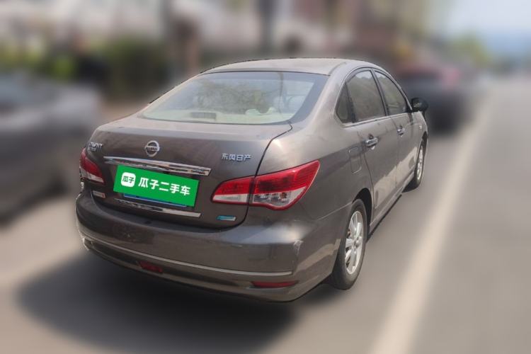 Used Nissan Sylphy 2012 Classic 1.6XE Manual Comfort Edition Exterior 5