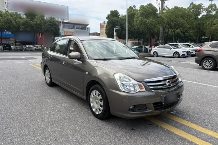 Used Nissan Sylphy 2012 Classic 1.6XE Manual Comfort Edition Exterior 5