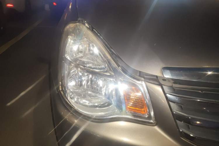 Used Nissan Sylphy 2012 Classic 1.6XE Automatic Comfort Edition Exterior 6