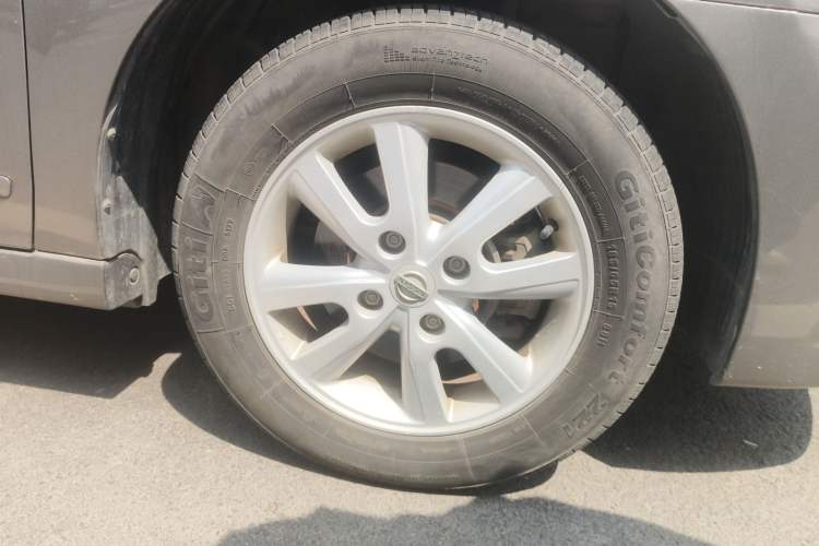Used Nissan Sylphy 2012 Classic 1.6XE Manual Comfort Edition Exterior 7