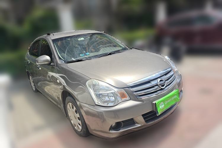 Used Nissan Sylphy 2012 Classic 1.6XE Manual Comfort Edition Front Right 45 Deg
