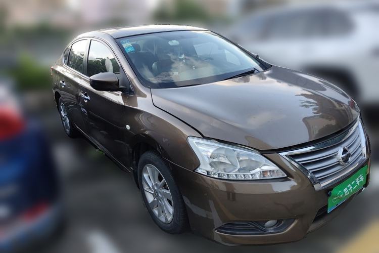 Used Nissan Sylphy 2012 1.6 XL CVT Luxury Edition Front Right 45 Deg