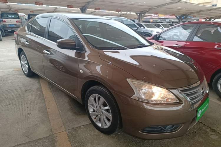 Used Nissan Sylphy 2012 1.6XE CVT Comfort Edition Front Right 45 Deg