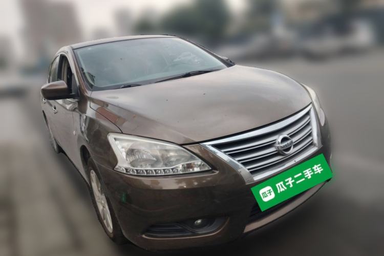 Used Nissan Sylphy 2012 1.6 XL Manual Luxury Edition Front Right 45 Deg