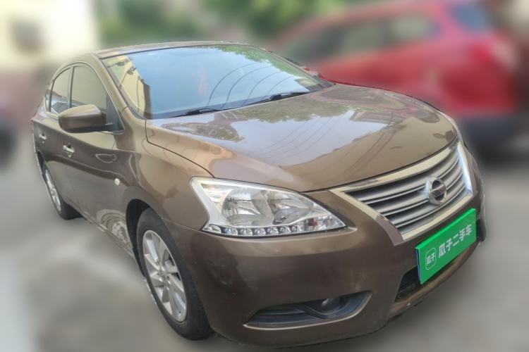 Used Nissan Sylphy 2012 1.6 XL CVT Luxury Edition Front Right 45 Deg