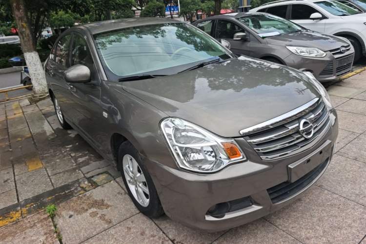 Used Nissan Sylphy 2012 Classic 1.6XE Automatic Comfort Edition Front Right 45 Deg