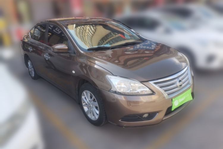 Used Nissan Sylphy 2012 1.8XL Manual Luxury Edition Front Right 45 Deg