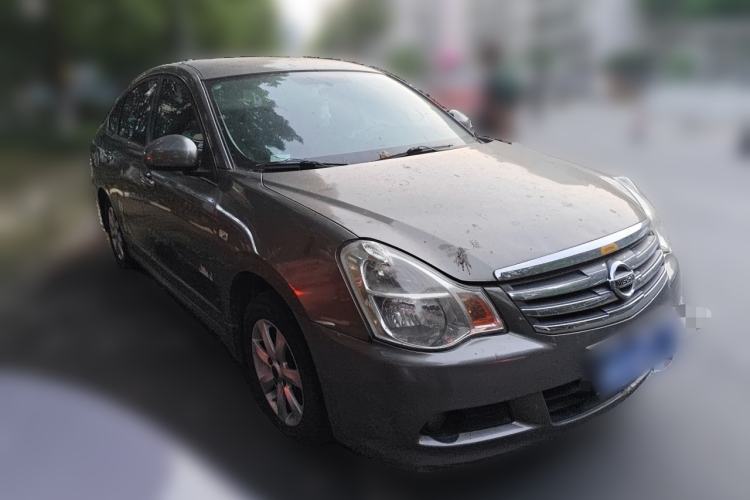 Used Nissan Sylphy 2012 Classic 1.6XE Automatic Comfort Edition Front Right 45 Deg