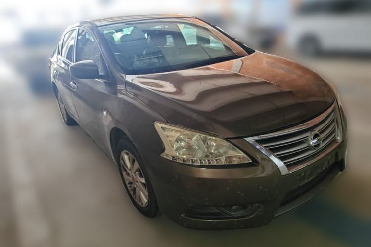Used Nissan Sylphy 2012 1.6 XL CVT Luxury Edition Front Right 45 Deg