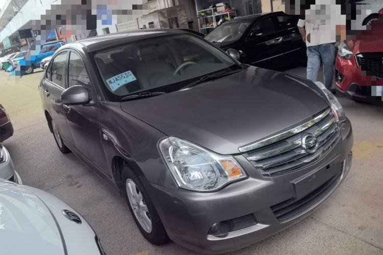 Used Nissan Sylphy 2012 Classic 1.6XE Manual Comfort Edition Front Right 45 Deg