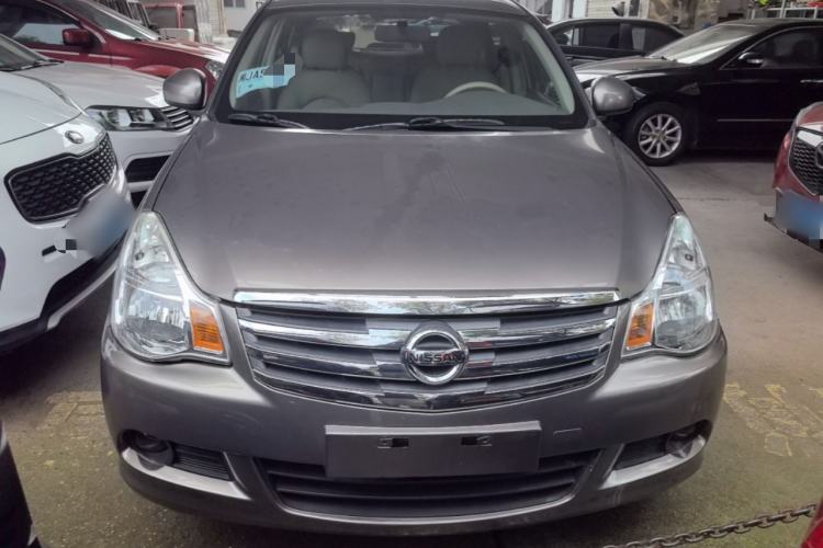 Used Nissan Sylphy 2012 Classic 1.6XE Manual Comfort Edition Front