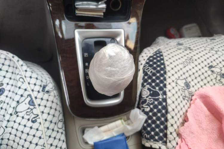 Used Nissan Sylphy 2012 1.6 XL CVT Luxury Edition Gear Lever