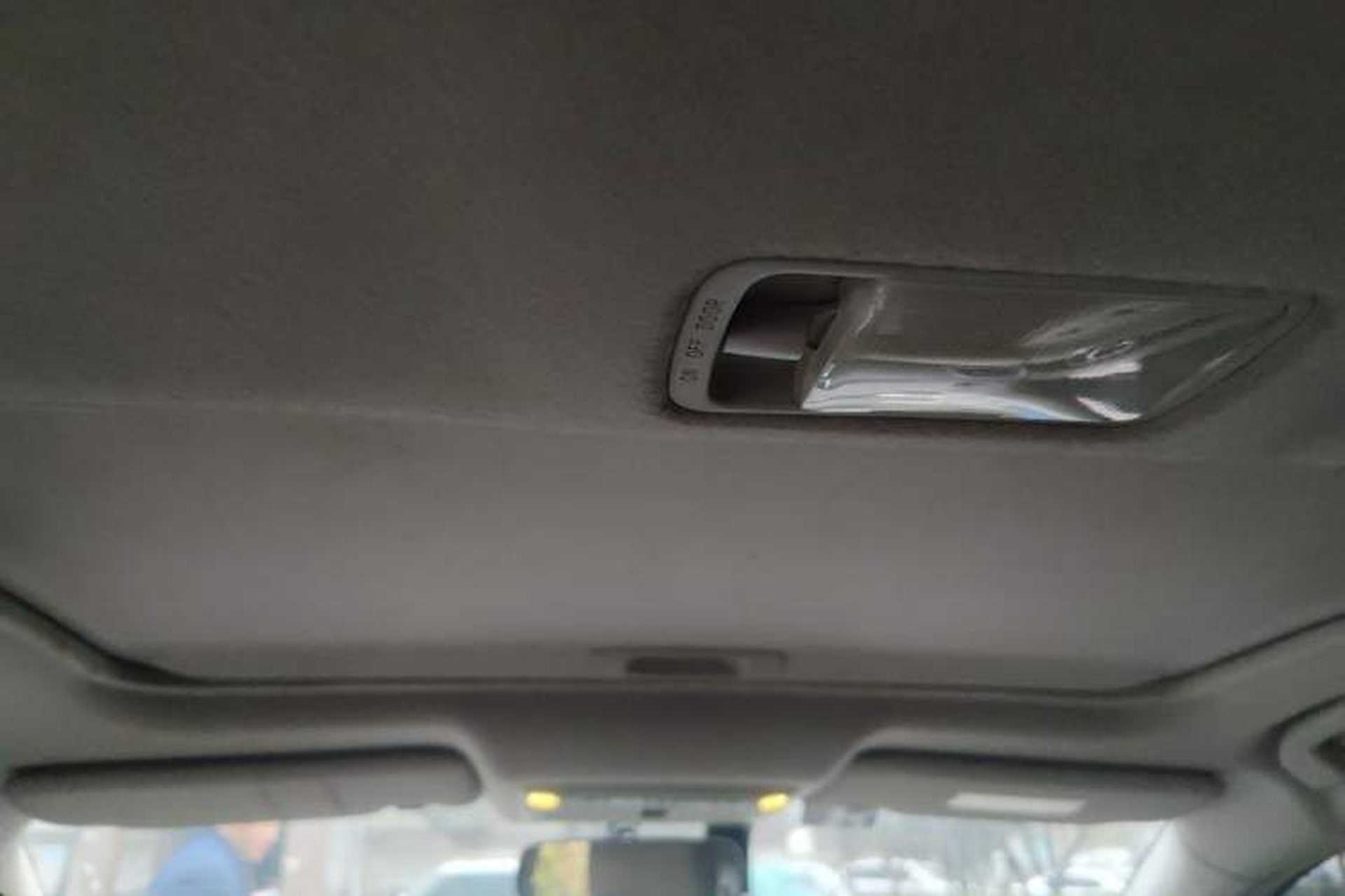 Used Nissan Sylphy 2012 1.6 XL Manual Luxury Edition Headliner