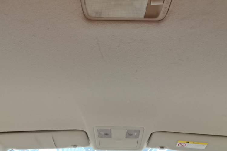 Used Nissan Sylphy 2012 Classic 1.6XE Automatic Comfort Edition Headliner