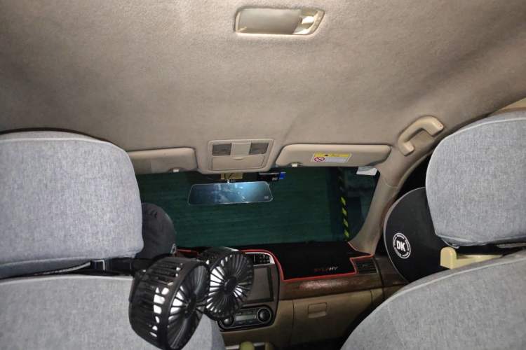Used Nissan Sylphy 2012 Classic 1.6XE Manual Comfort Edition Headliner