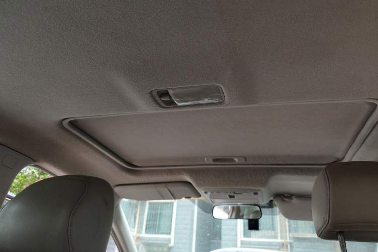 Used Nissan Sylphy 2012 1.6 XL Manual Luxury Edition Headliner