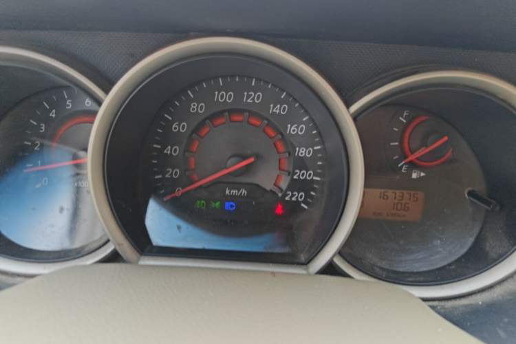 Used Nissan Sylphy 2012 Classic 1.6XE Automatic Comfort Edition Instrument Cluster