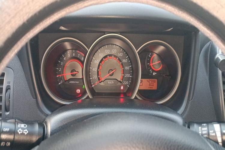 Used Nissan Sylphy 2012 Classic 1.6XE Automatic Comfort Edition Instrument Cluster