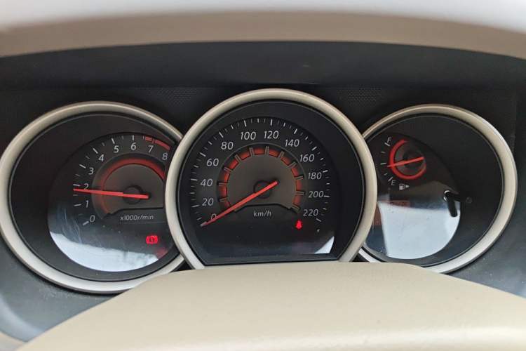 Used Nissan Sylphy 2012 Classic 1.6XE Manual Comfort Edition Instrument Cluster