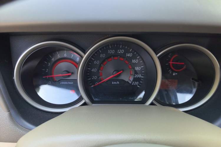 Used Nissan Sylphy 2012 Classic 1.6XE Manual Comfort Edition Instrument Cluster