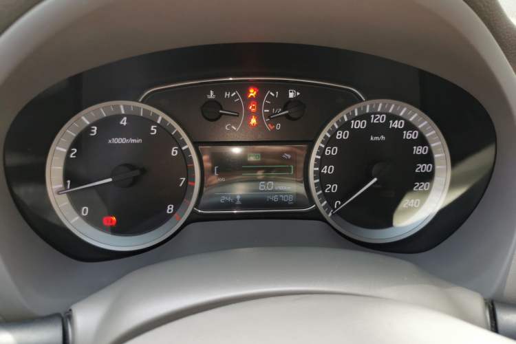 Used Nissan Sylphy 2012 1.8XL Manual Luxury Edition Instrument Cluster