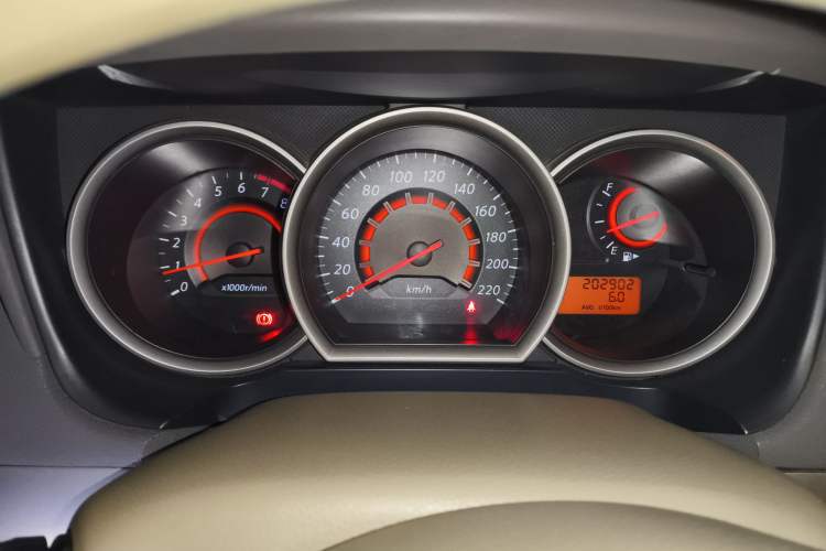 Used Nissan Sylphy 2012 Classic 1.6XE Manual Comfort Edition Instrument Cluster