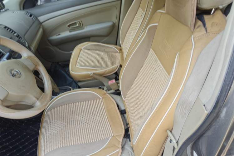 Used Nissan Sylphy 2012 Classic 1.6XE Automatic Comfort Edition Left Front Seat