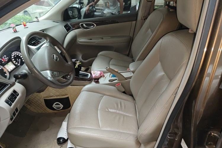 Used Nissan Sylphy 2012 1.8XL CVT Luxury Edition Left Front Seat