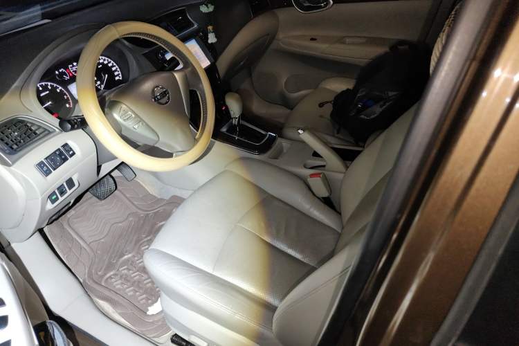 Used Nissan Sylphy 2012 1.6 XL CVT Luxury Edition Left Front Seat