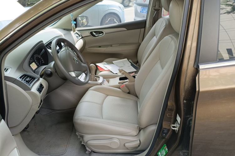 Used Nissan Sylphy 2012 1.6XE Manual Comfort Edition Left Front Seat
