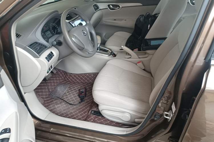 Used Nissan Sylphy 2012 1.6XE CVT Comfort Edition Left Front Seat